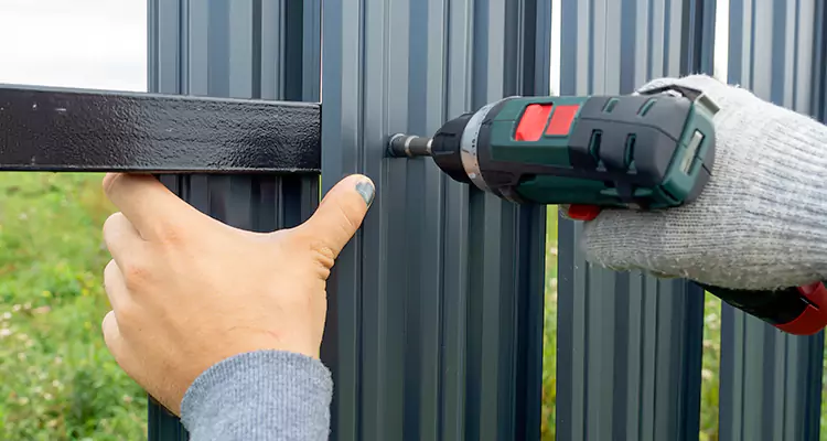 Metal Gate Repair in Kissimmee, FL