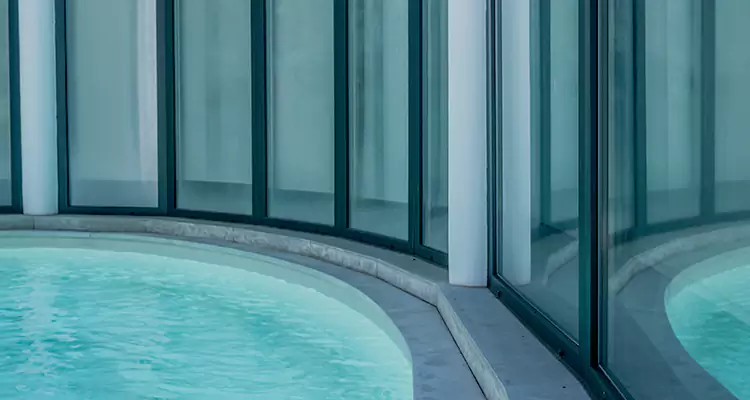 Repair Polyester Screen for Pool Enclosure in Kissimmee, FL