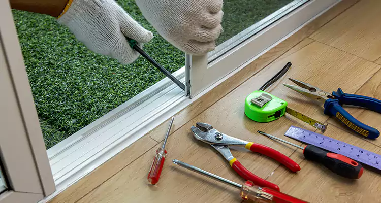 Sliding Glass Door Roller Repair in Kissimmee, FL