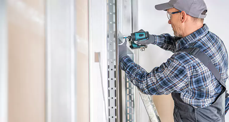 Sliding Door Latch Hardware Repair in Kissimmee, FL