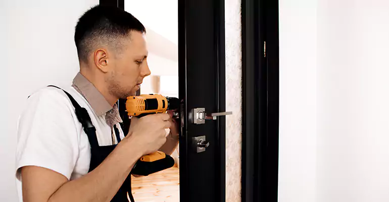 Aluminum Storefront Doors Repair in Kissimmee, FL