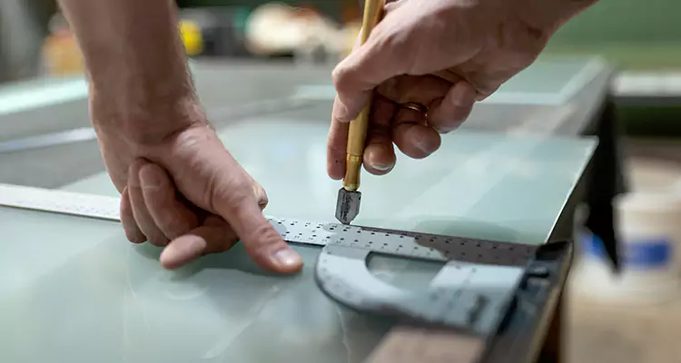 Glass Scratch Repair in Kissimmee, FL