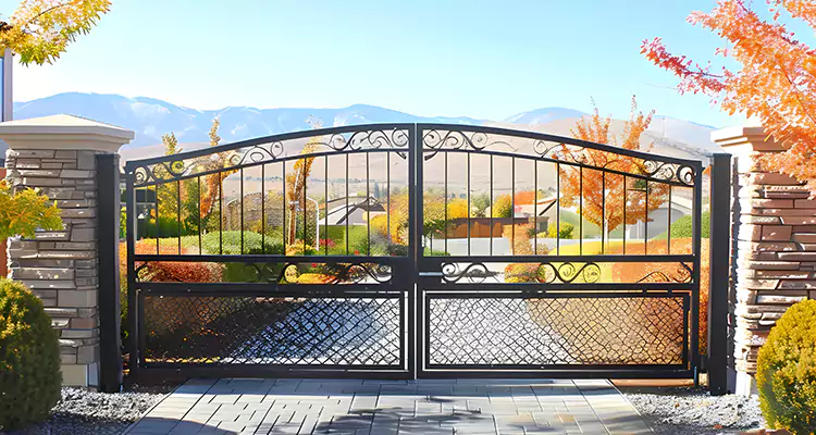 Automatic Gate Repair Cost in Kissimmee, FL