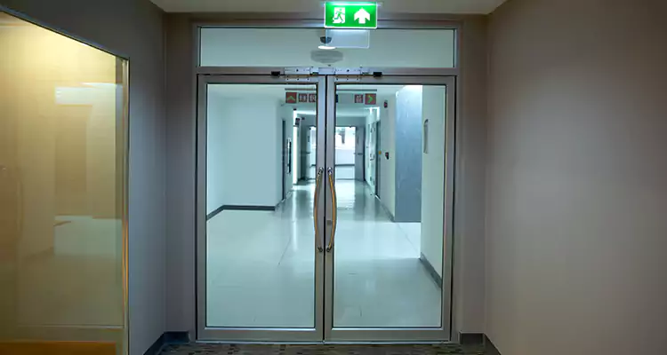 Emergency Glass Door Repair in Kissimmee, FL