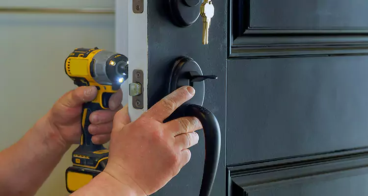 Comprehensive Door Lock Repair Services in Kissimmee, FL