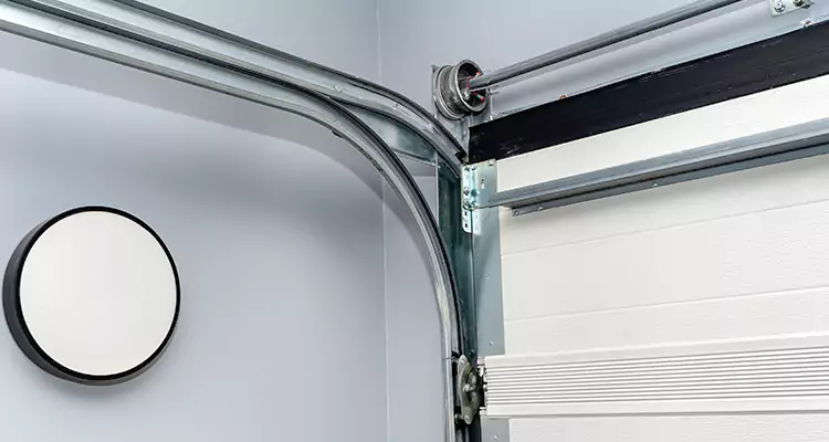 Garage Door Cable Repair Cost in Kissimmee, FL