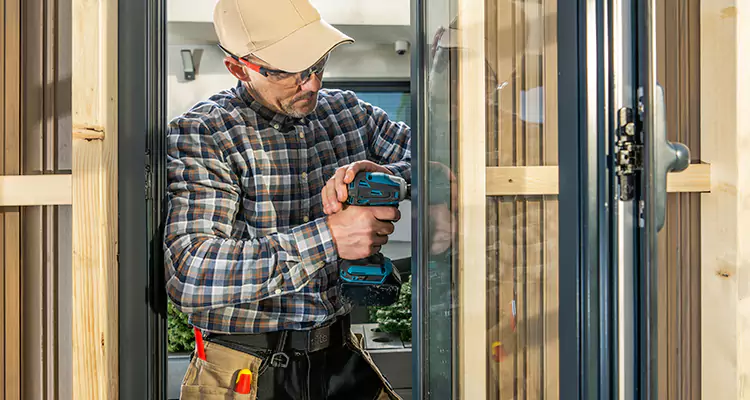 Top-Rated Patio Door Handle and Lock Repair Service for Homeowners in Kissimmee, FL