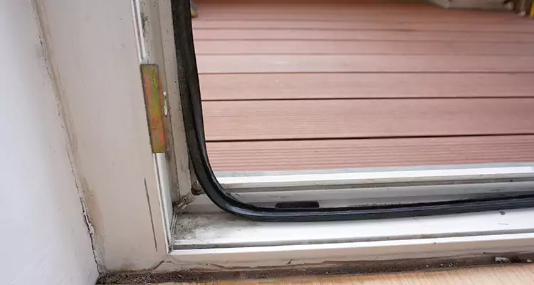 Repair Patio Doors Leaking at Bottom in Kissimmee, FL
