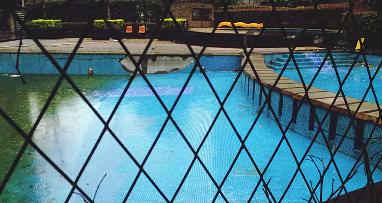 Lanai Screen Repair in Kissimmee, FL