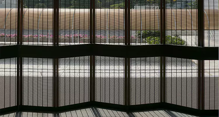 Front Screen Door Repair in Kissimmee, FL