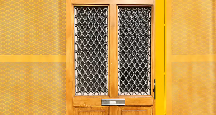 Sliding Pet Screen Door Replacement in Kissimmee, FL